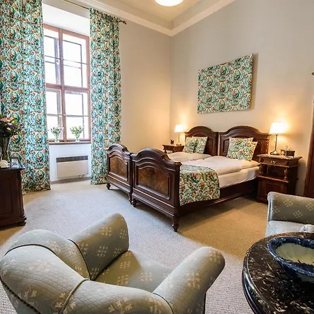 Hotel Chateau