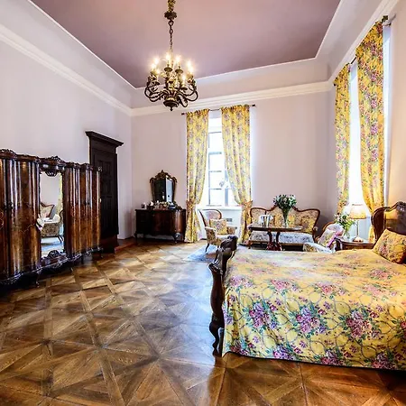Hotel Chateau Hostačov 4*