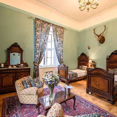 Hotel Chateau 4*