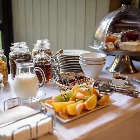 Hotel Chateau 4*