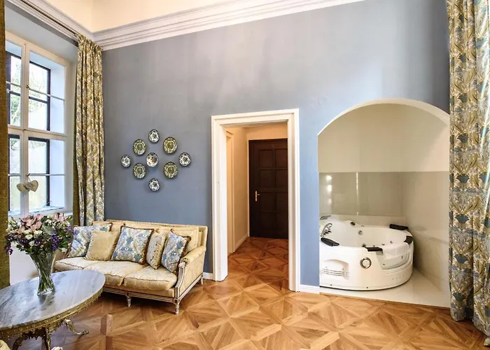 Hotel Chateau 4*
